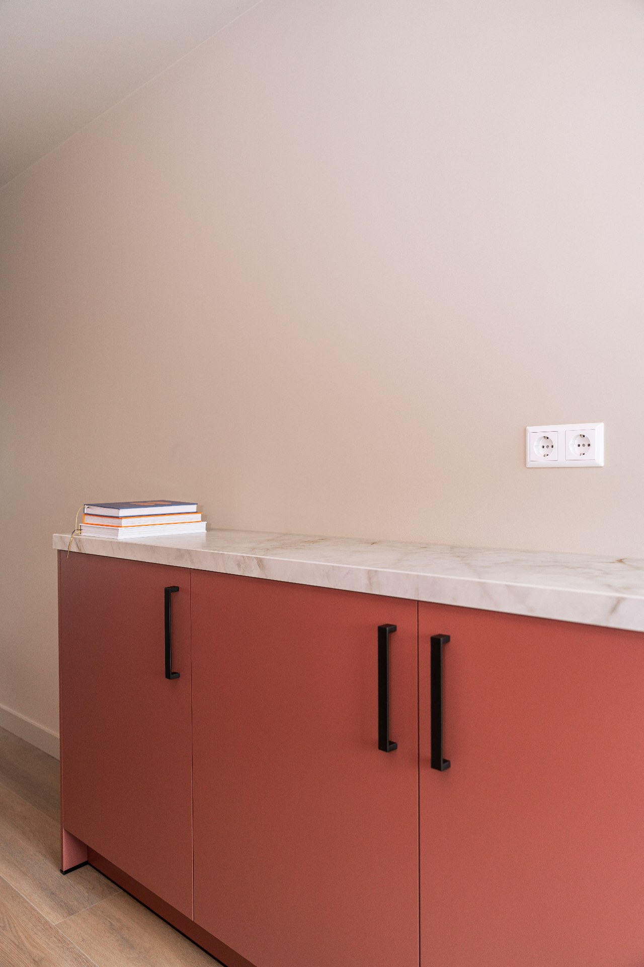 Oxyd rood & Cuarzo Reno mat — beeld 3