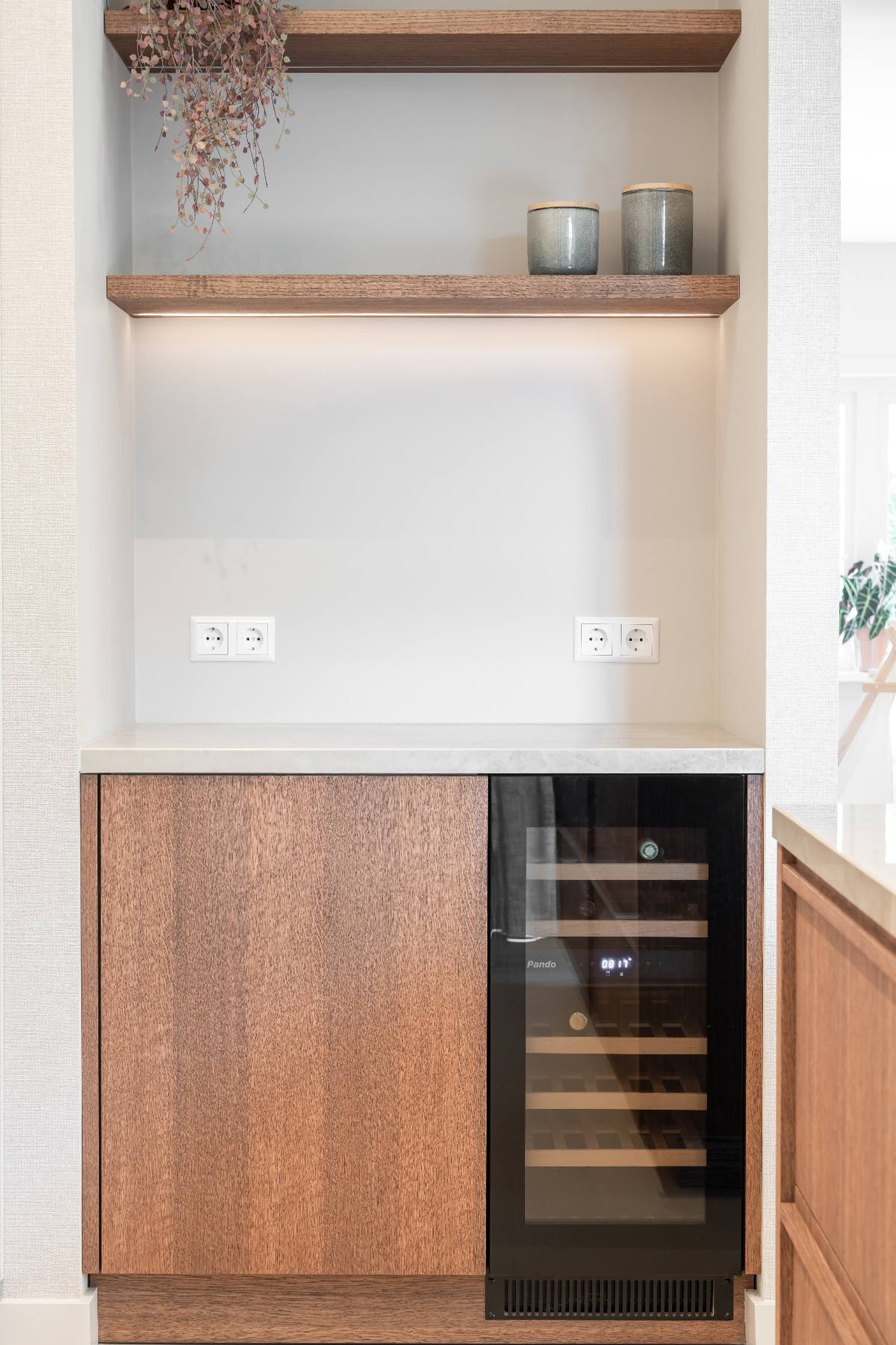 Japandi — Eiken fineer & keramiek — beeld 6
