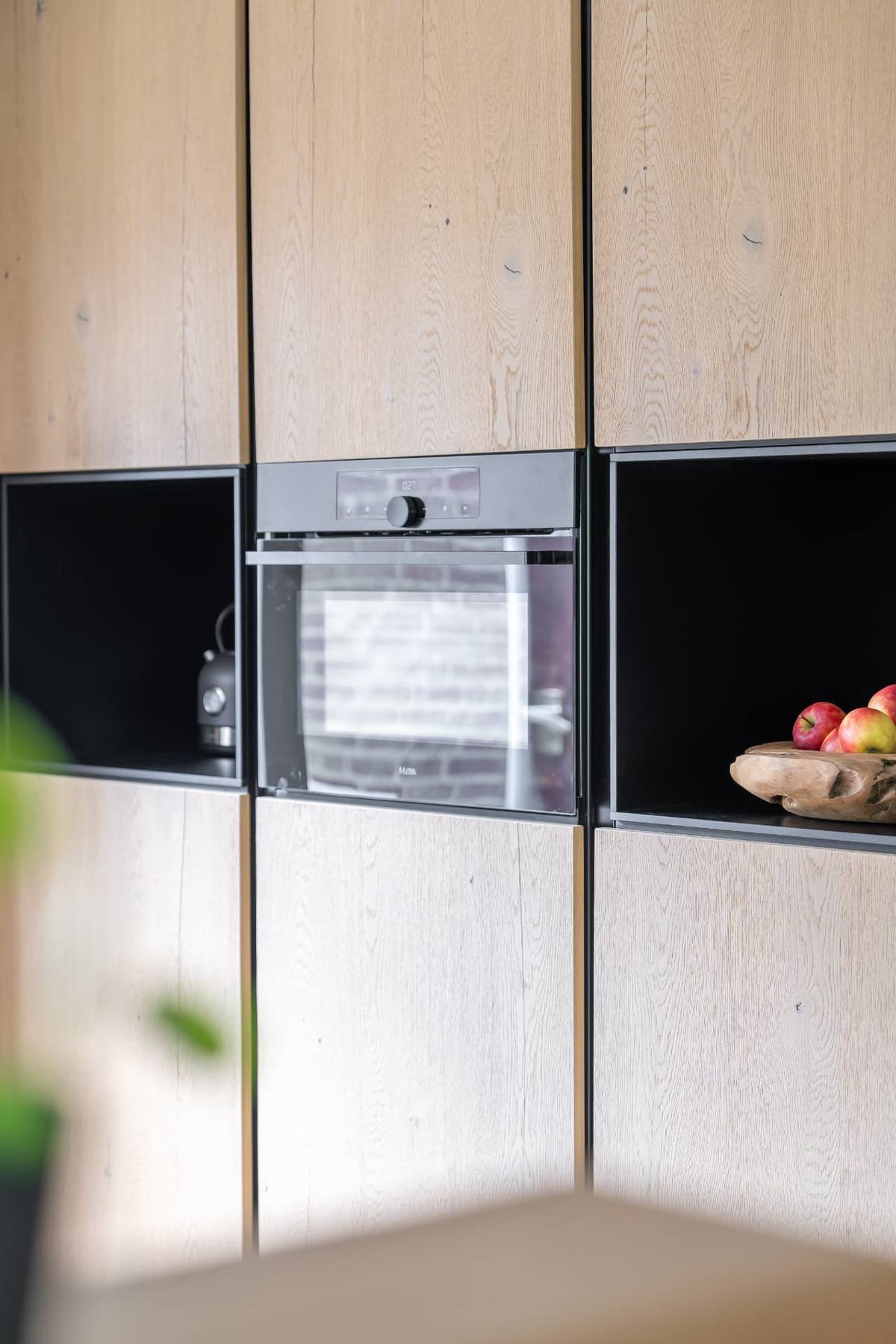 Fineer & keramiek met een roestlook — beeld 1