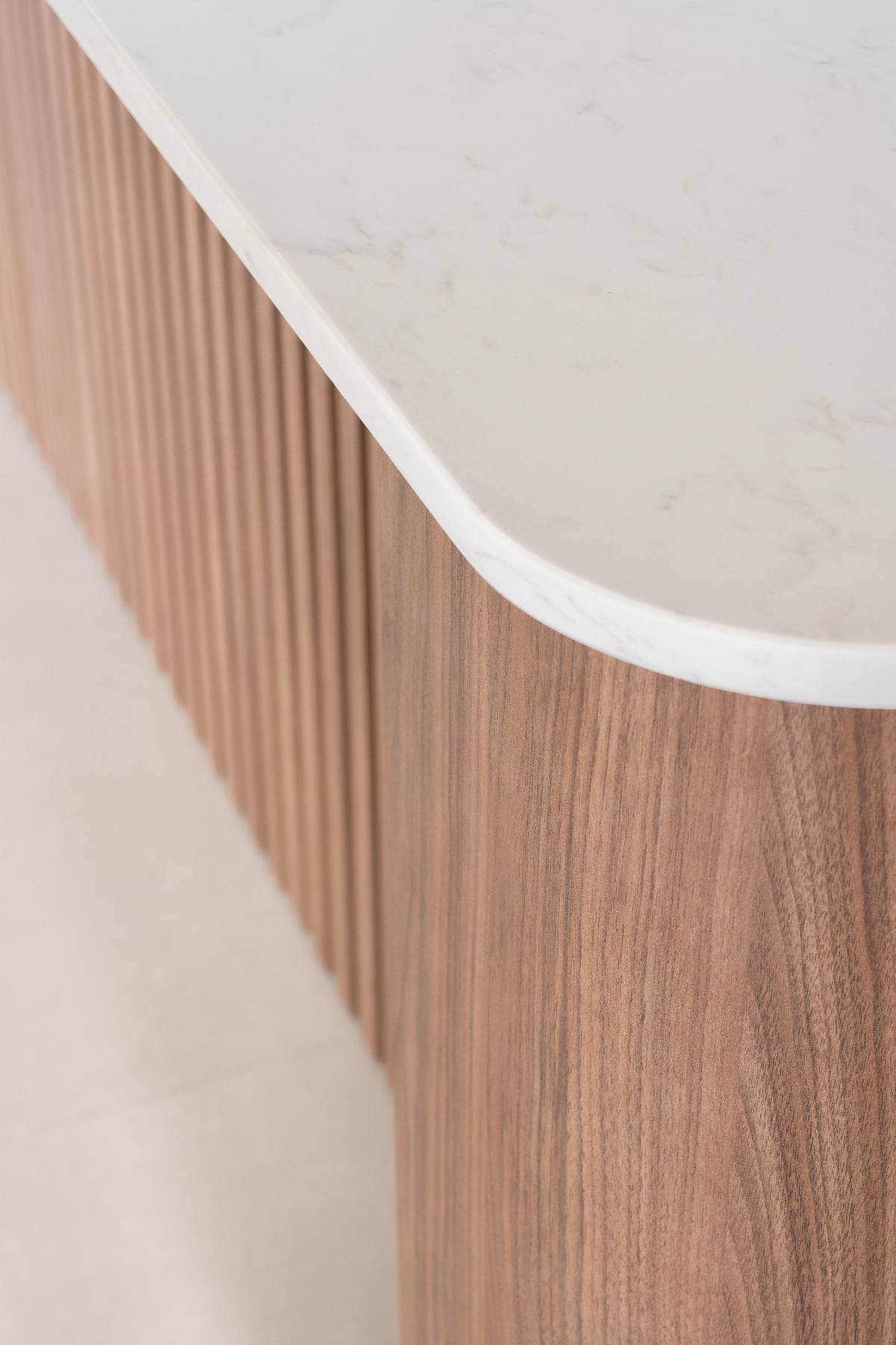 Keuken - Scandinavisch - Hout fineer latten & Composiet — beeld 5